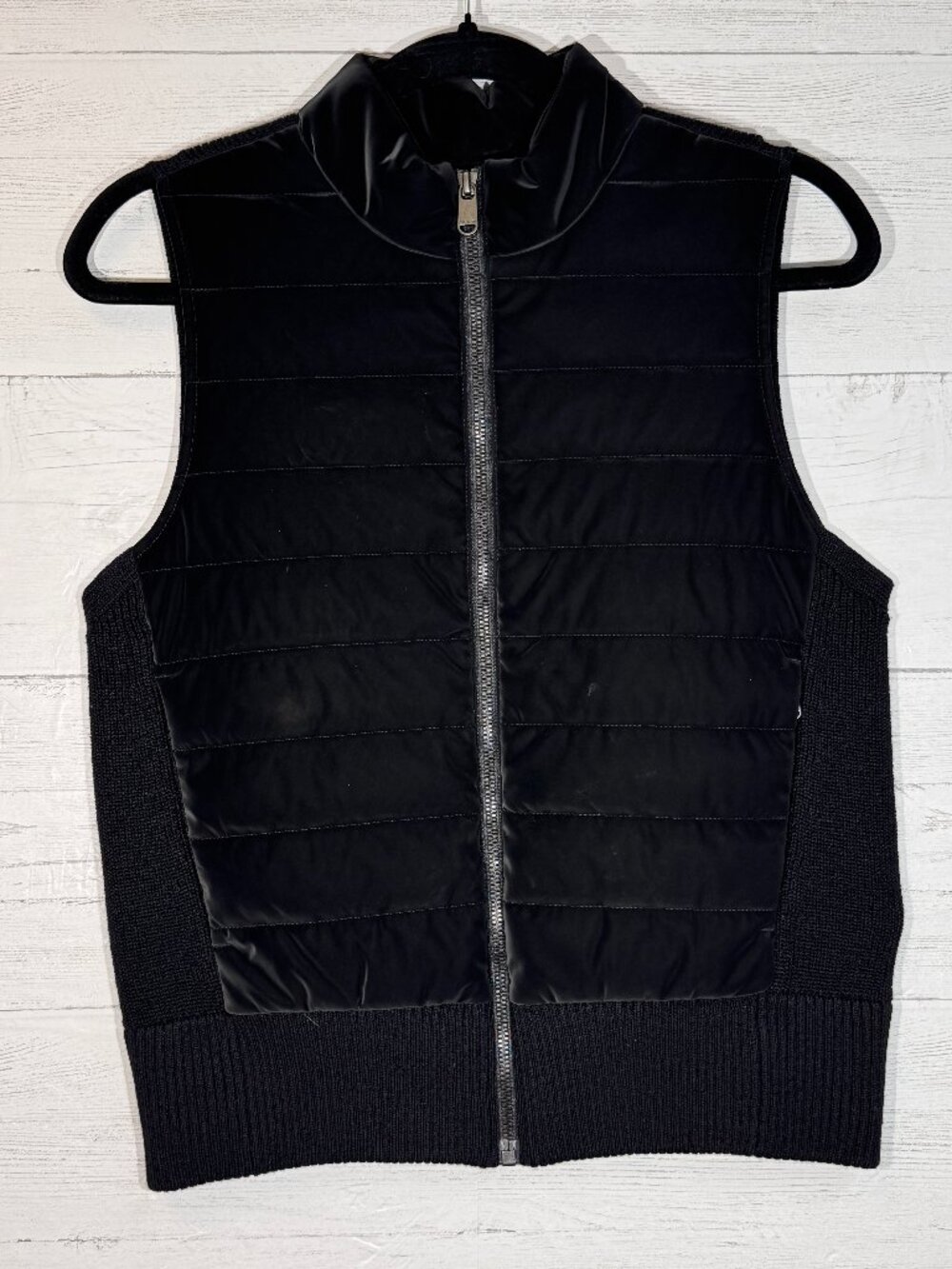 Athleta Hanover Hybrid Vest in Black